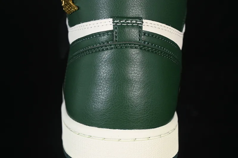 All categories Air Jordan Jordan series basketball shoes Air Jordan 1 High Air Jordan 1 High OG "Fir" AJ1 Joe 1 fir green high-top basketball shoes FD2596-101